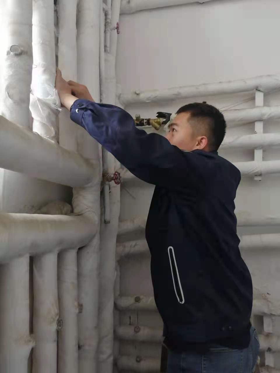 【國慶堅守，此刻我在崗】工大科雅人全力備戰(zhàn)今冬供暖（二）(圖8)